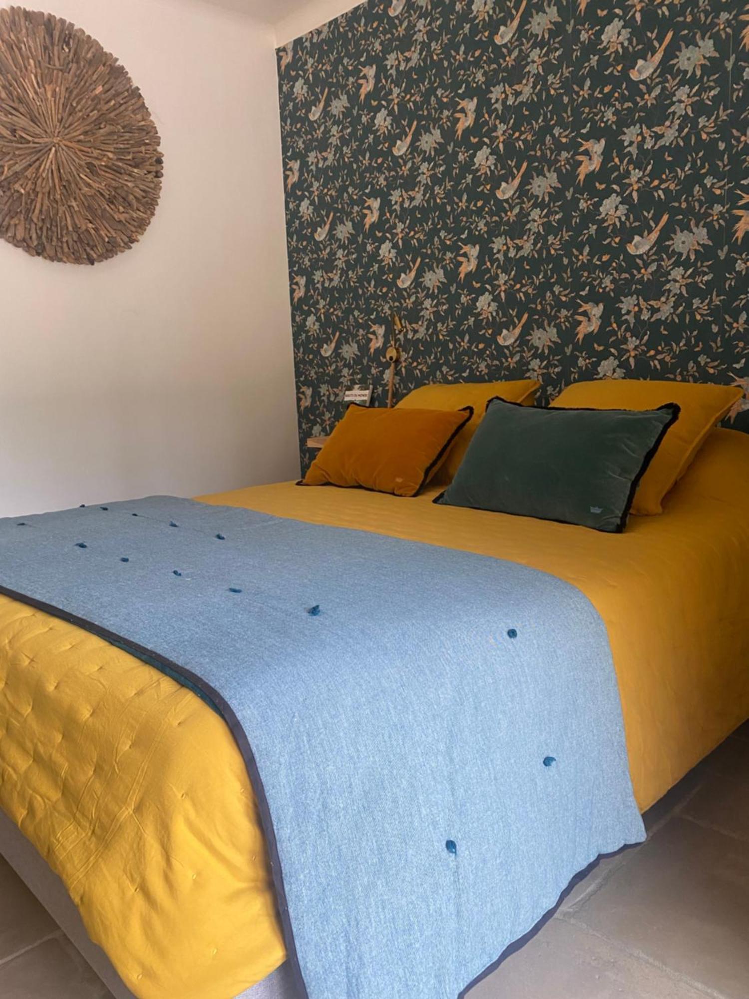 Maison Terre De Lune Mondragon Εξωτερικό φωτογραφία